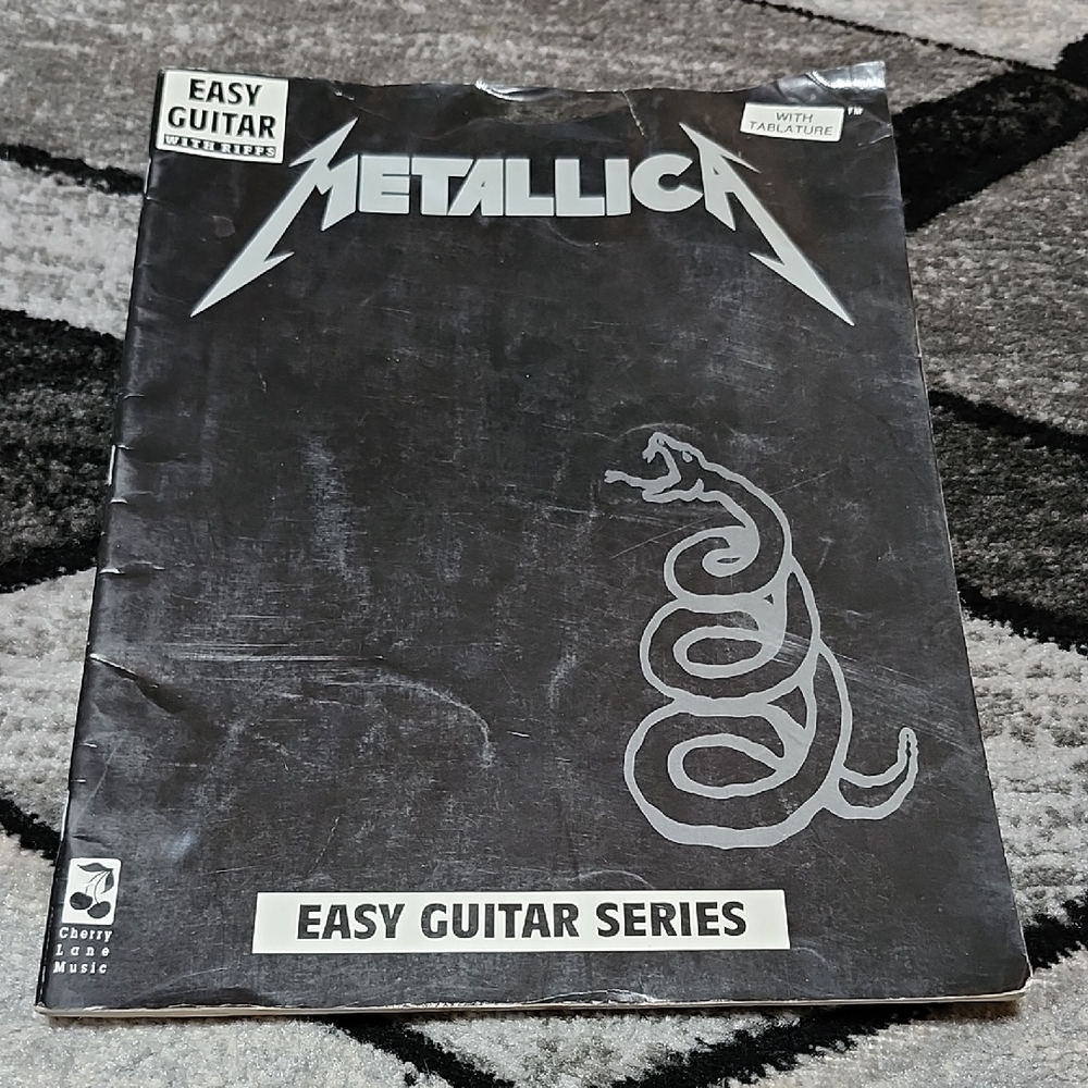 METALLICA 1991 BLACK ALBUM EASY GUITAR SERIES MUSIC SONGBOOK
